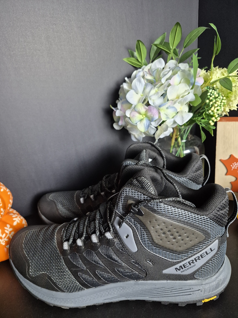 Merrell Men's Black and Gray Trail Hiking Shoes. New! Size 13